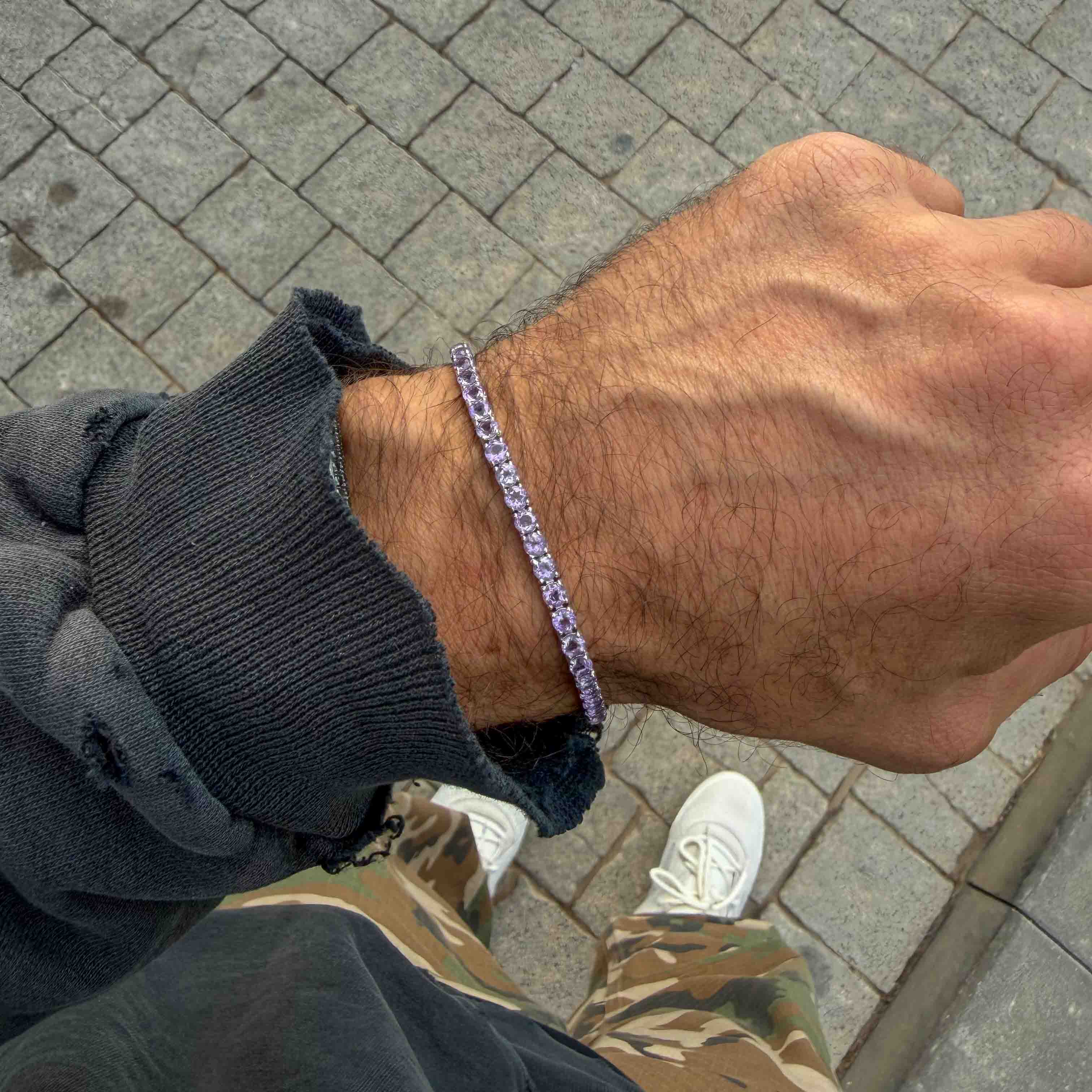 WRIST 08