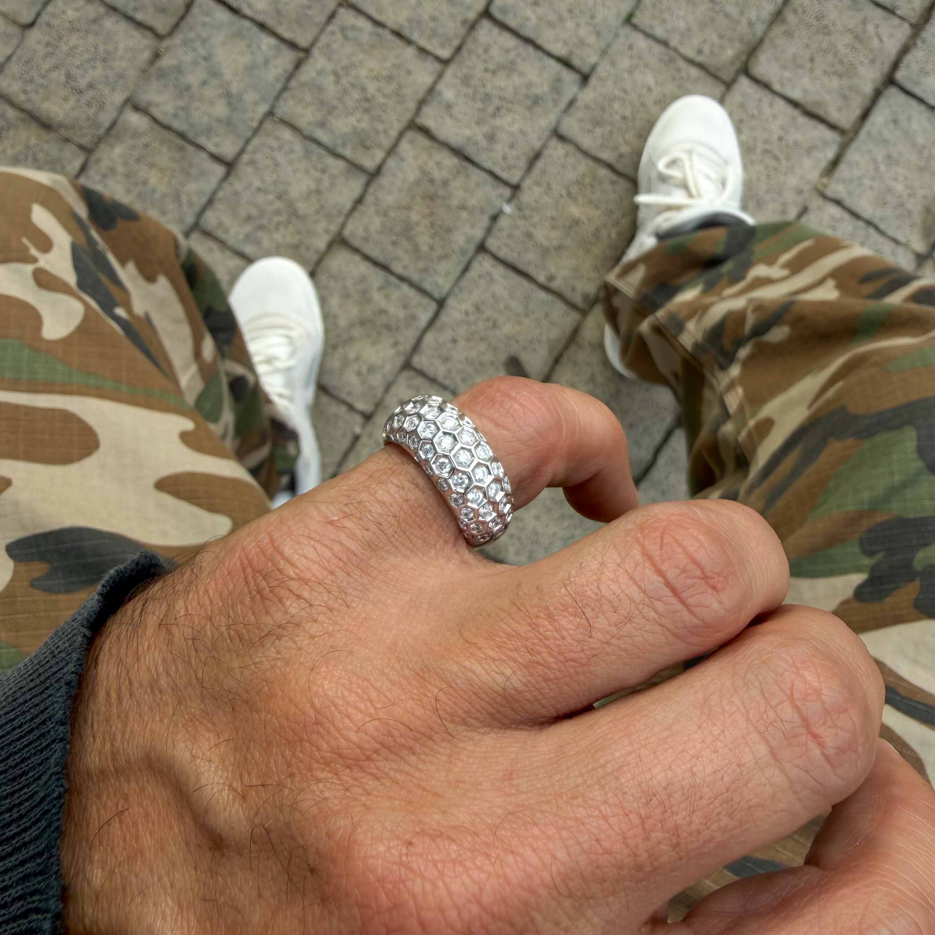 RING 12